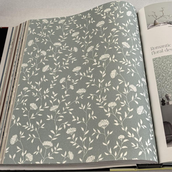 Andrea Rossi Spectrum Box 54456-8